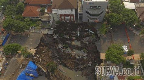 VIDEO Drone Terkini Jalan Gubeng Ambles Dan Gedung BNI Elizabeth Yang