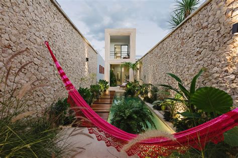 Picasso House In Mérida Mexico By Works Houses