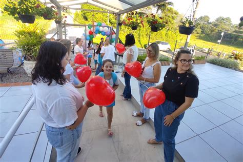 Mais de 1600 alunos retornam às aulas em Nova Veneza Mais Sul