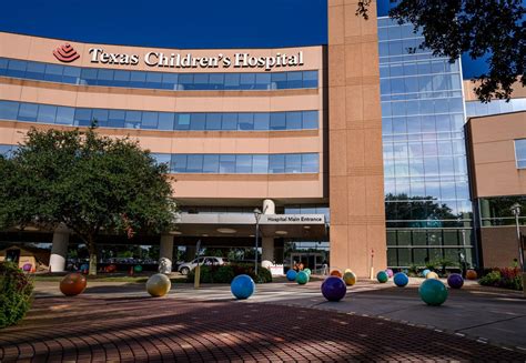 Texas Hospitals To Begin Immigration Status Checks