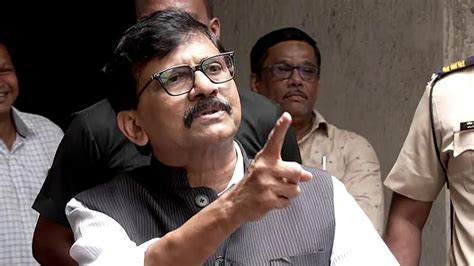 Sanjay Raut S Commissioner To Constable Barb At Fadnavis Look At