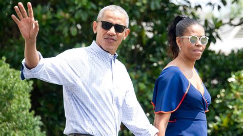 Barack and Michelle Obama's hearts 'broken' as they grieve personal chef in emotional statement ...