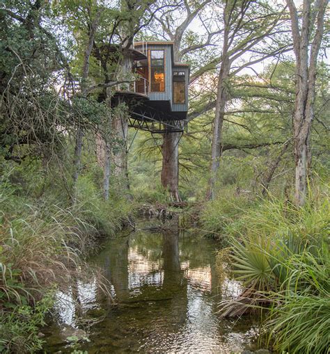 Rustic Eco Retreat Sits High Among The Treetops In Texas The Spaces