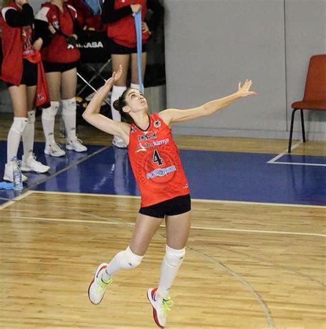 C Group Bornova Dan Bir Transfer Daha Voleybolunsesi