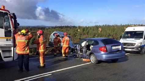 Cuatro mujeres heridas en un accidente de tráfico en Gibraleón con tres