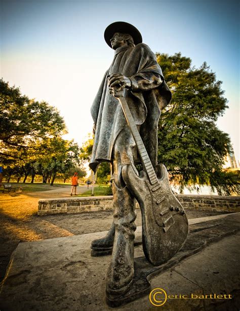 Eric Bartlett Photography Blog: Stevie Ray Vaughan Statue, Austin, Texas