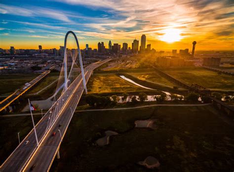 Dallas Highway Stock Photos Pictures And Royalty Free Images Istock