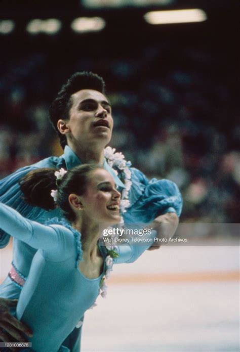 Ekaterina Gordeeva Sergei Grinkov Performing Their Free Skate During