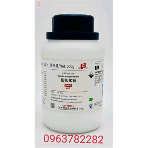 Hóa chất Sodium Hydroxide 96 Natri hydroxit NaOH AR Chai 500g