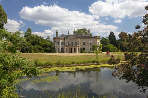 Swan Lake A Fine Sussex Court British Country Homes