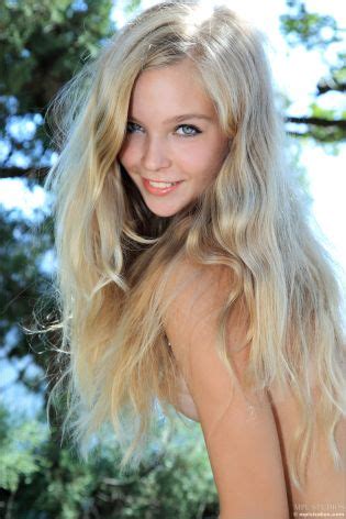 Sienna Luscious Hentai Manga Porn