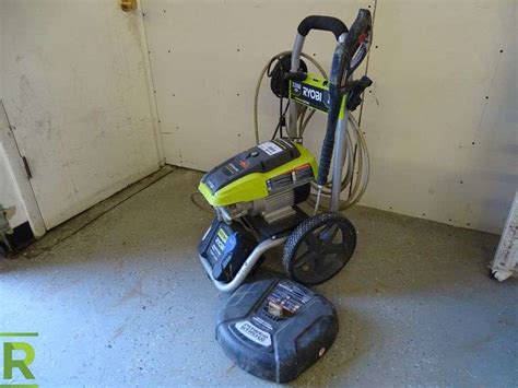 Ryobi Premium Electric Pressure Washer, 2300-PSI, Hose and Wand With ...