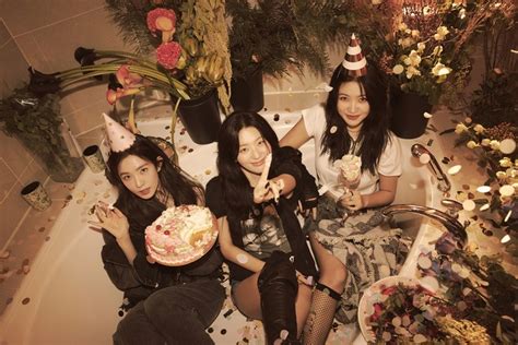 Red Velvet Pesta Bareng Jelang Comeback Birthday