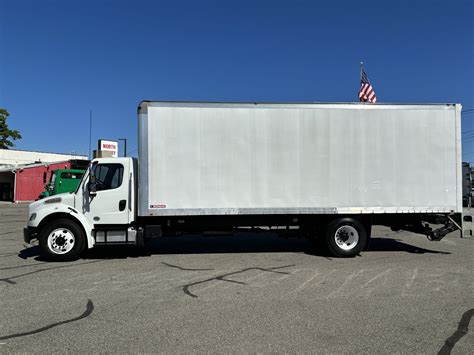 2014 Freightliner M2 106 26′ Box With Liftgate Non Cdl 189k Miles Stock Ec6015 North