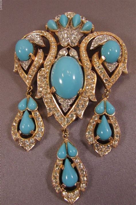 Vintage Trifari Jewels Of India Rhinestone Cabochon Brooch Drop Dangle Philippe Antique