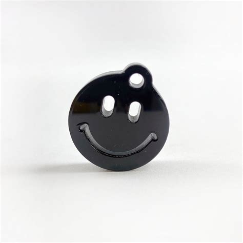 Fat Smiley Glossy Black Mo Man Tai