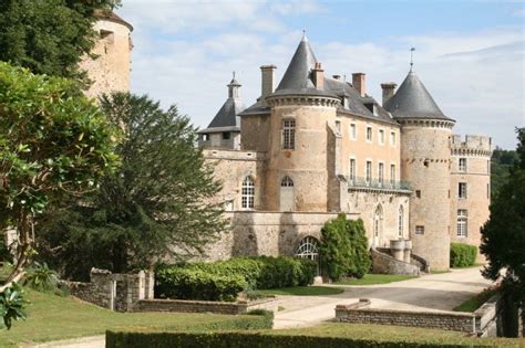 Discovering Magical Castles in Burgundy | Castle estate, French castles ...