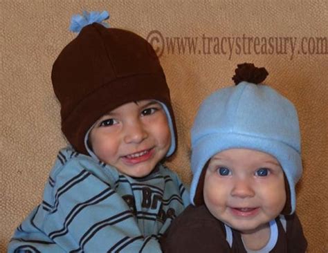 Tracy's Treasury: Fleece Hat with Ear Flaps - Tutorial and Printable Pattern!