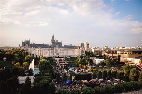 Street Food Festival Iasi 2022 Decât o Dubă