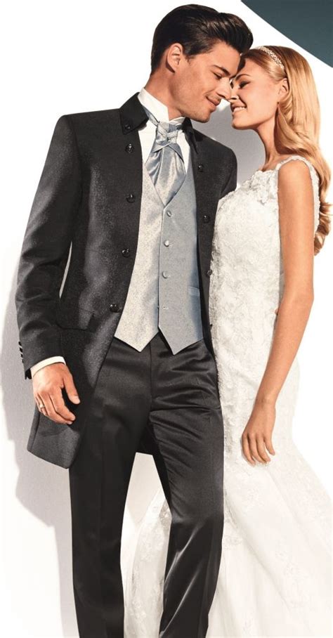 Hochzeitsanzug Von Tziacco By Wilvorst Royal Anzug Hochzeit Hochzeitsanzug Bräutigam Outfit