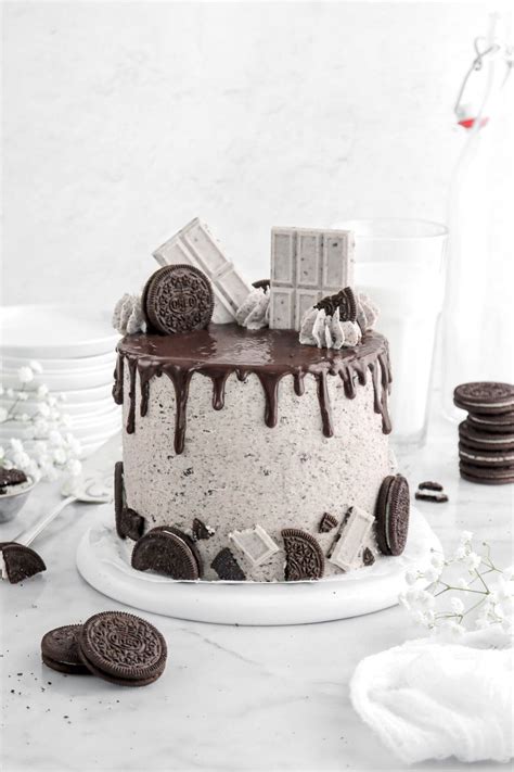 Sweet Vanilla Cake Loaded With Oreo Chunks And Frosted With A Dreamy