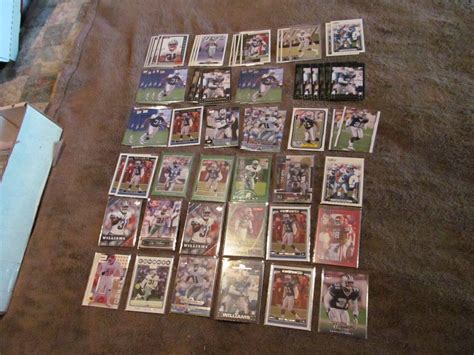 Fabulous Lot Of 65 Roy Williams Nfl Football Cards Rookie And More