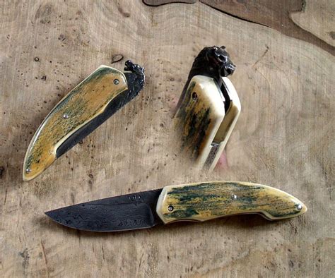 Three Different Types Of Knifes Sitting On Top Of A Piece Of Wood Next