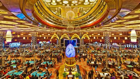 Macau Legislators Pass First Draft of Gaming Worker Casino Ban