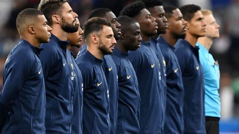 Football Les Joueurs De Léquipe De France Proposent à La Fff Un