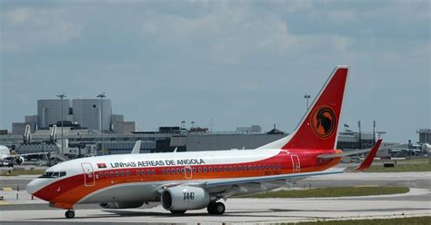 Taag Angola Airlines Fleet Boeing Details And Pictures