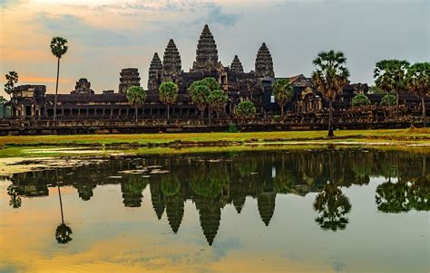 HD wallpaper: Angkor Wat, Cambodia, historic, ruins, architecture ...