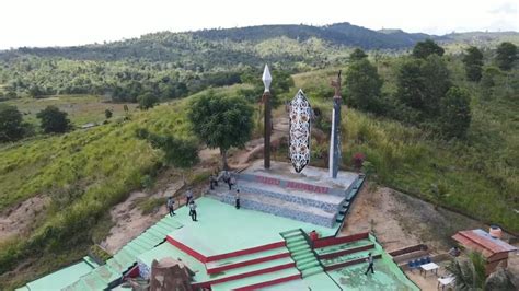 Tugu Mandau Setinggi Meter Jadi Daya Tarik Wisatawan Di Nunukan