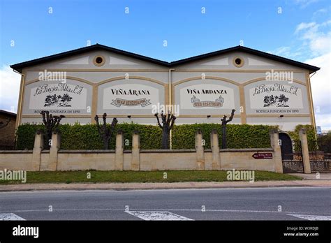 Rioja alta winery hi-res stock photography and images - Alamy