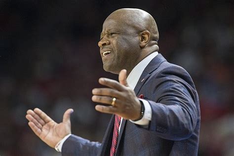 Video Mike Anderson Previews Senior Night Game Against Auburn