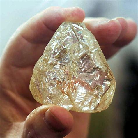 The 709 Carat Sierra Leone Peace Diamond Diamond Raw Gemstones Rocks