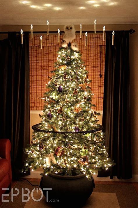 A Magical Christmas Tree Inspired by Harry Potter - Neatorama