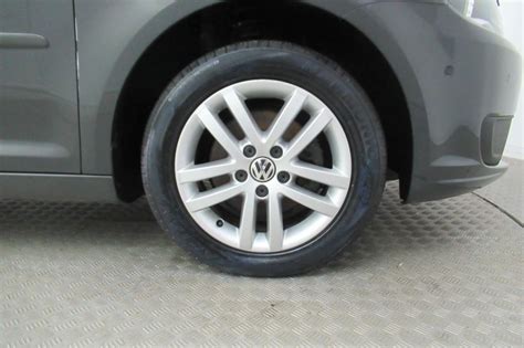 Volkswagen Touran Se Tdi Bluemotion Technology