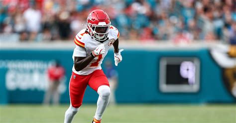 Fantasy Football 2024: 3 Sleepers Generating Buzz After Preseason Week