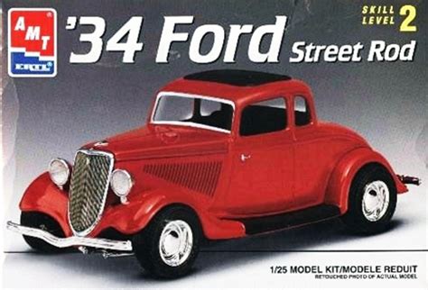 1934 Ford 5 Window Coupe Street Rod AMT 6686 Car Kit News Reviews