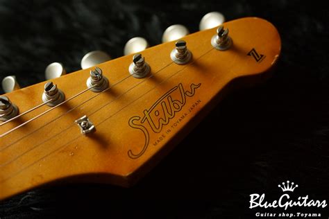 Stilblu Model S Light Aged White Blonde With Orii Blue Blue