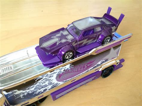 JULIAN S HOT WHEELS BLOG Galactic Express Dekotora Decorated Truck Mad Manga
