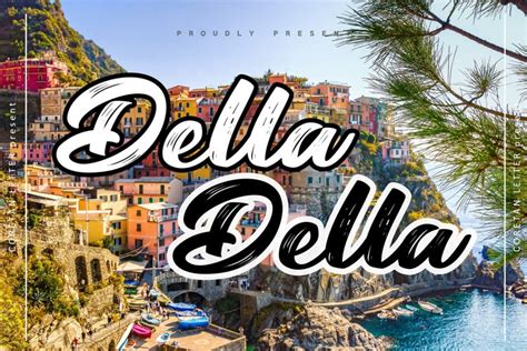 Della Della