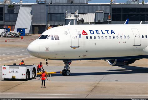 N Dn Delta Air Lines Airbus A Wl Photo By Nguyen Huy Bao Id