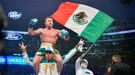 Kamaru Usman desperately wants to box Canelo Alvarez: '100 percent needs to happen'