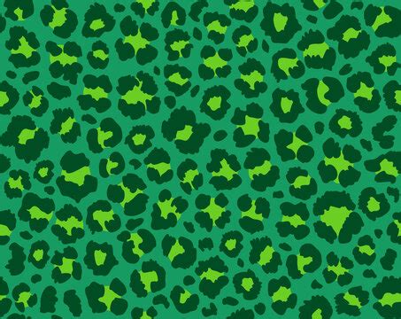 Green Giraffe Print Wallpaper