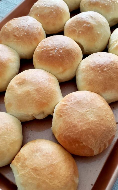 Delicious Homemade Bread Rolls Recipe