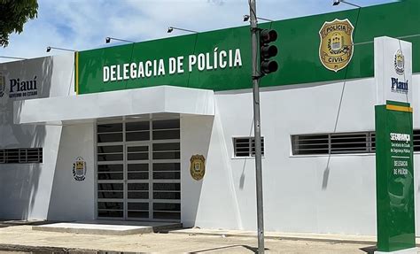 Jovem suspeito de matar e enterrar o próprio pai em cova rasa é preso