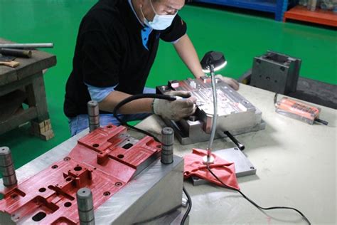 Injection Molding And Life Expectancy Of Injection Molds Team