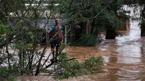 Lluvias E Inundaciones Dejan Muertos Y Desaparecidos En Brasil