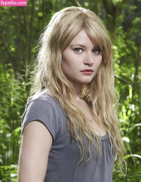 Claire From LOST Emilie De Ravin Emiliede Ravin Nude Leaked Photo